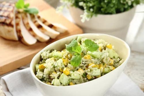 Co zrobić na obiad z ryżem? 5 prostych przepisów, które zaskoczą