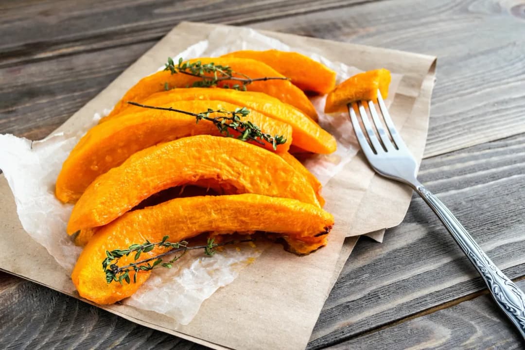 Ile piec dynie do zupy, aby uzyskać idealny smak i konsystencję?