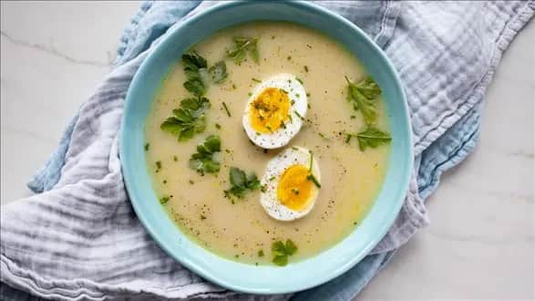 Zupy jakie są: poznaj różnorodność smaków i tradycyjne przepisy